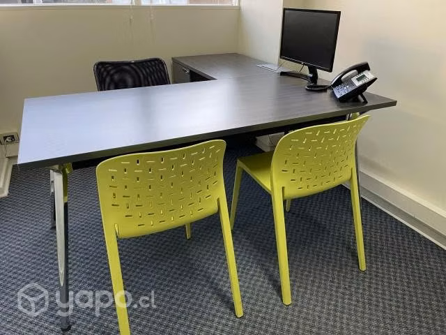 Escritorio gerencial de madera moderno