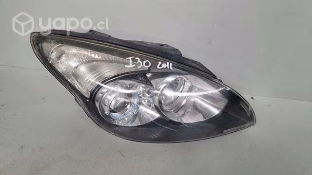 Optico Hyundai i30 2011 dmg la cisterna 24.44