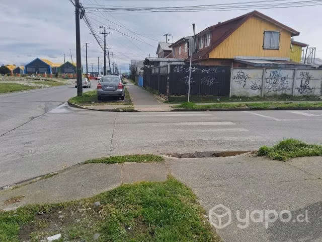 Excelente ubicación casa esquina