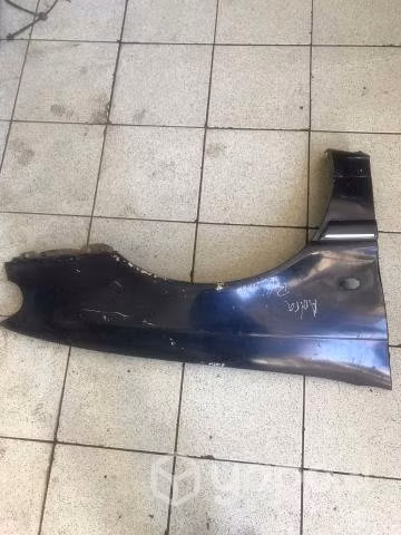 Tapabarro Derecho Hyundai Elantra 1992/1995 - Imagen 2