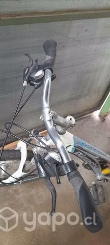 Bicicleta muy poco uso