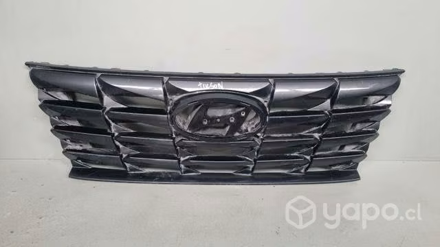 Máscara Hyundai Tucson dmg la cisterna 20.02