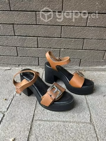 Zapatos NUEVOS Marca Zappa talla 37 - Imagen 2