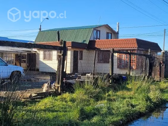 Casa esquina en Alerce
