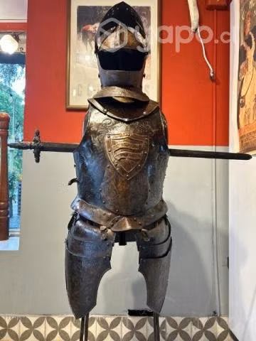 Armadura Medieval con pedestal