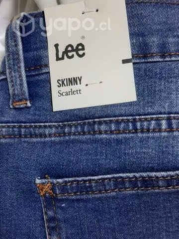 Pantalones lee