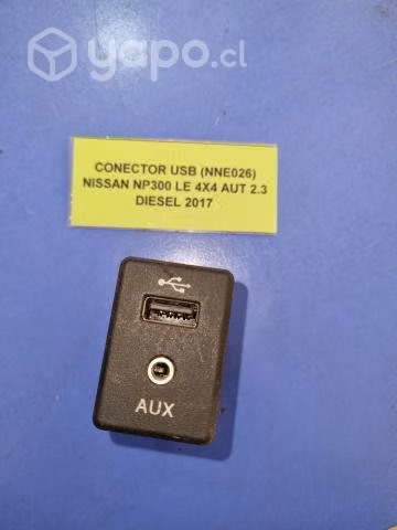Conector USB (NNE026) Nissan NP300 2017