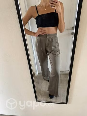 Pantalón Zara (34)