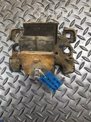 Soporte motor de goma Nissan Navara