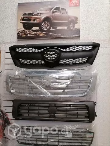10% descuento mascaras Toyota hilux