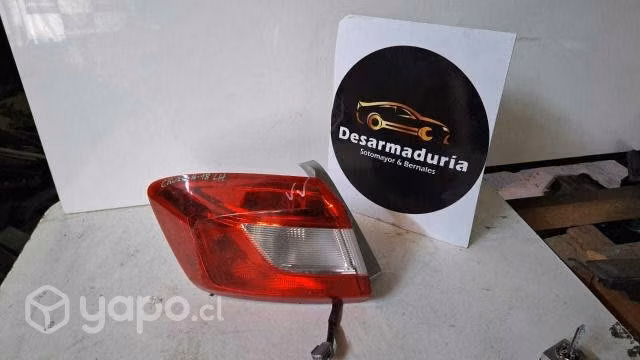 Foco trasero cruze 2016 a 2018 Lh 2.1
