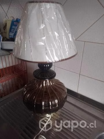 Lampara tornasol negra con pantalla