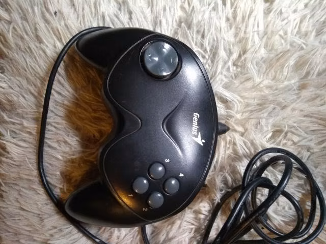 Control Usb Gamepad Genius Maxfire G-08xu - Imagen 2