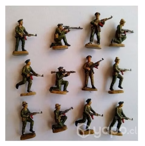 Maqueta 12 Soldados, Paracaidista Soviético, 1/72