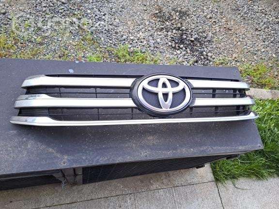 Mascarilla toyota hilux - Imagen 4