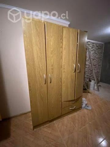 Closet 4 puertas - Imagen 3