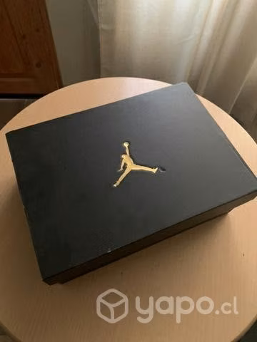 Air Jordan 1 Mid