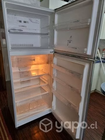 Refrigerador mademsa
