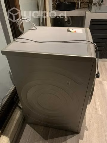 Bosch- Secadora de condensación 9 Kg