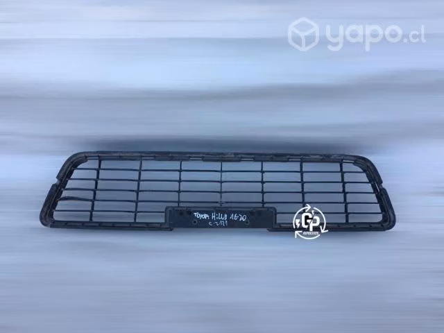 Rejilla toyota hilux 2016-2020