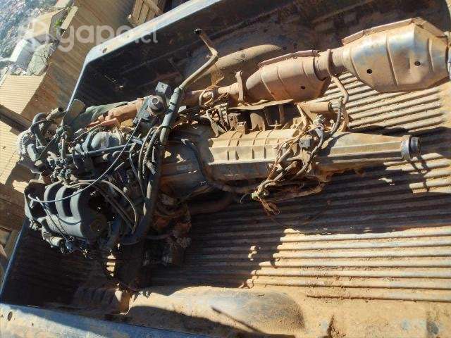Motor con sus papeles - Imagen 2