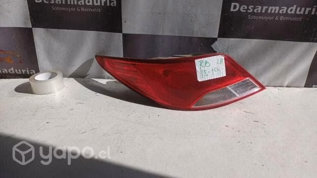 Foco trasero RB 2015 a 2019 LH 1.4