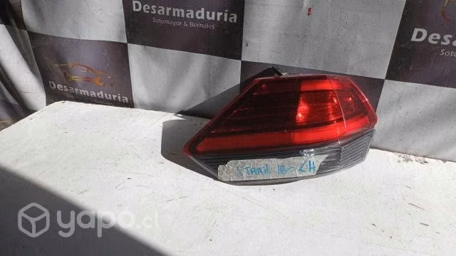 Foco trasero Xtrail 2018 a 2023 LH 1.4