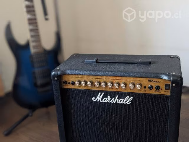 Amplificador de guitarra Marshall 30W + Footswitch