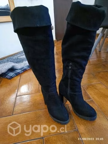 Lindas Botas con poco Uso talla 39 - Imagen 5