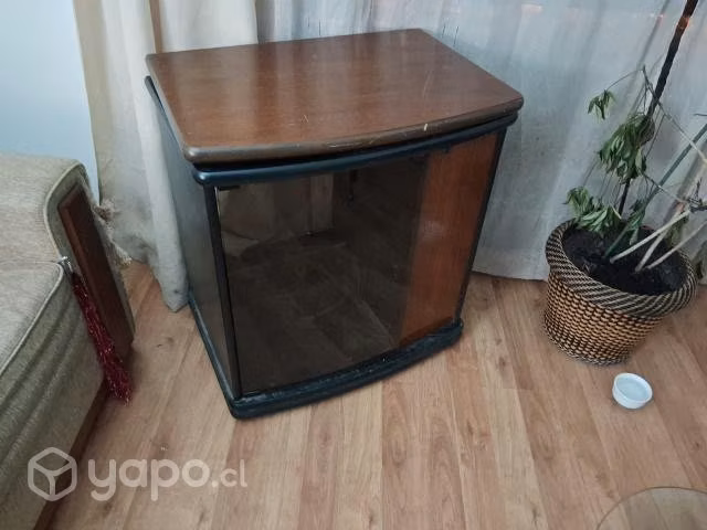 RACK madera con ruedas