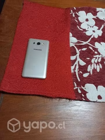 Celu samsung j.5 2016