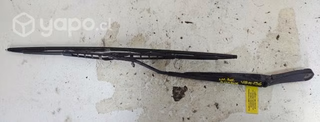 Plumilla Limpia Parabrisa Izq Volkswagen Amarok