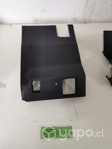 Tapa Inferior Izq Tablero (TR132) Toyota Rav4