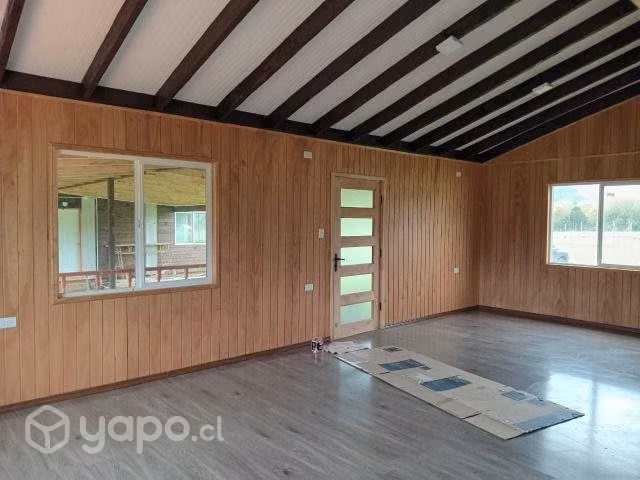 Parcela orilla de rio con hermosa casa en Mafil