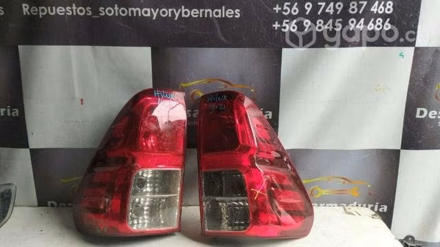 Foco trasero hilux 2015 a 2023 1.5