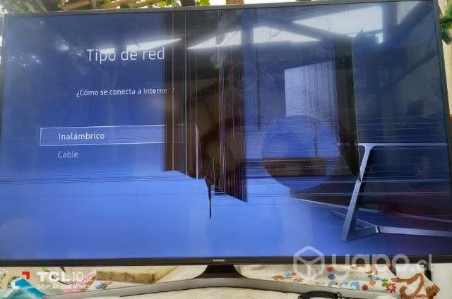 Smart TV Samsung 55", pantalla rota
