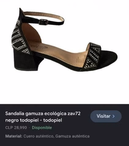 Bella sandalia con brillos