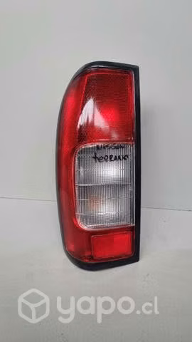 Foco Nissan terrano dmg la cisterna 62.03