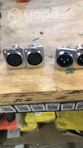 Conectores xlr speakon