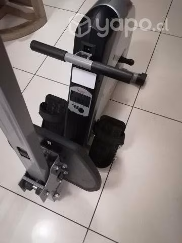 Remadora de cordón elástico