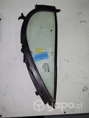 Vidrio Aleta Puerta Trasera Izq Toyoto Hilux 2.4