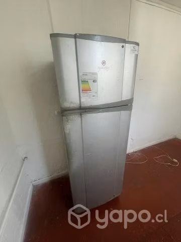 Refrigerador Mademsa