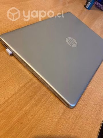 Notebook HP 15-ef1015la AMD Ryzen 3 4300U 4GB RAM - Imagen 4