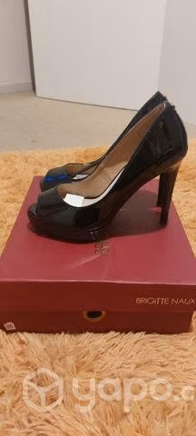 Zapatos número 36