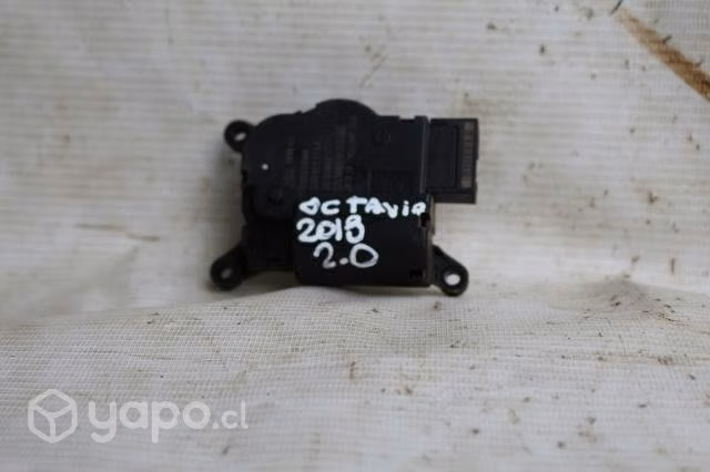 Actuador de calefacción Skoda Octavia 2.0 2013