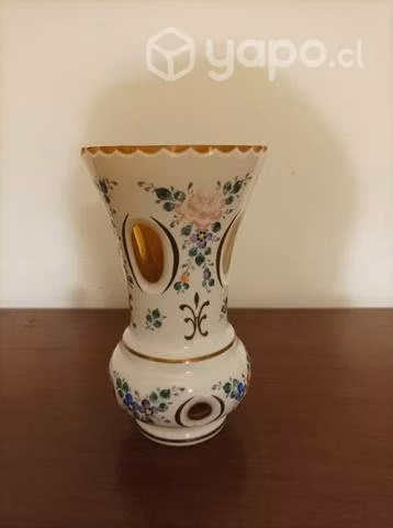 Florero de porcelana