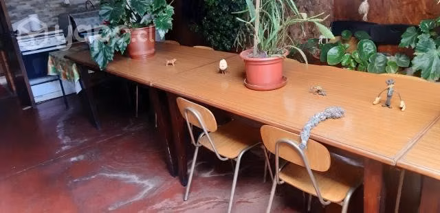 mesas y sillas