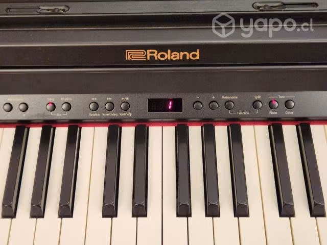 Piano Digital ROLAND RP501R en EXCELENTE ESTADO