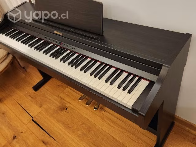 Piano Digital ROLAND RP501R en EXCELENTE ESTADO