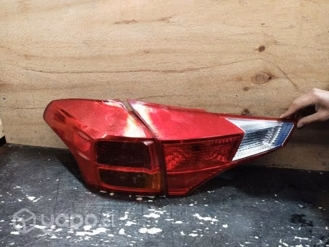 Foco Toyota rav LH /mj01